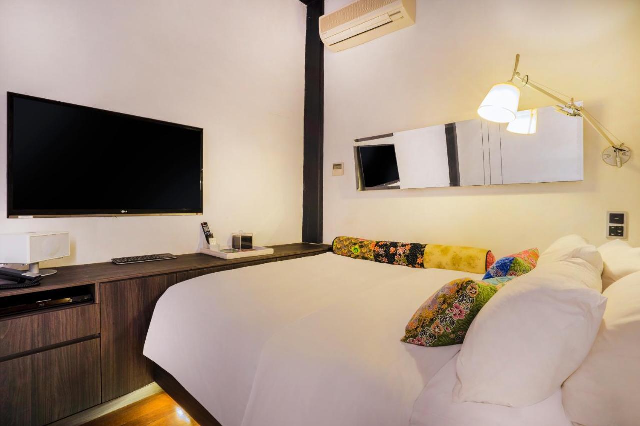 The Daulat By Hotel Calmo Singapore Exterior photo