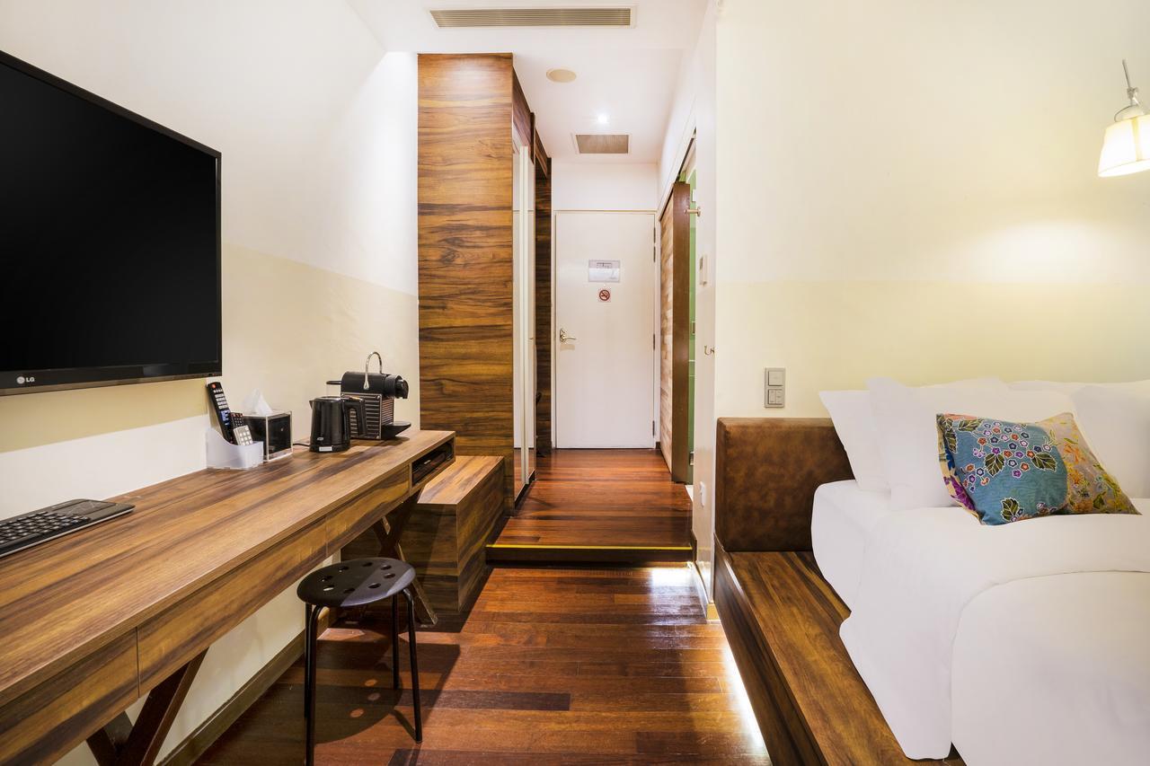 The Daulat By Hotel Calmo Singapore Exterior photo